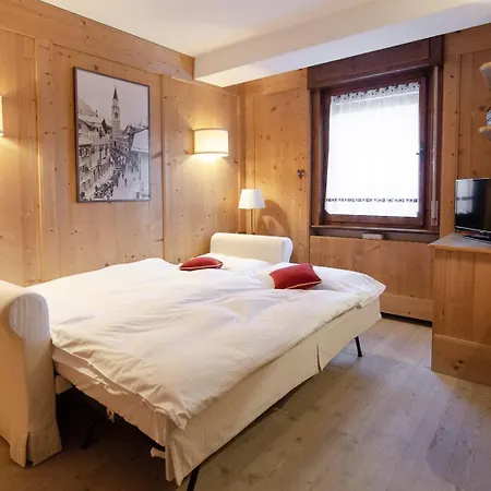 Sweet Cristallo Appartement *